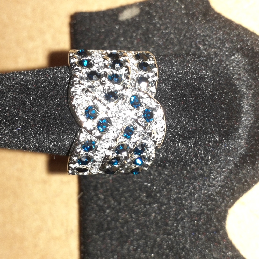 Blue Sapphire colored Silver Ring 925 size 7